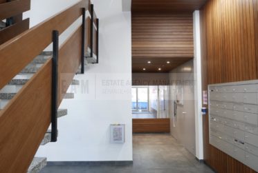 Spacious and fully renovated in the heart of Eaux-Vives