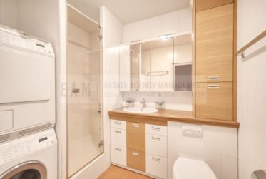 Cologny : charmant 5P traversant / charming 3BR apartment