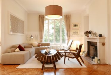 12 Rooms House, Manor house