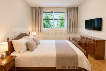 Spacious and bright : close to the United Nations